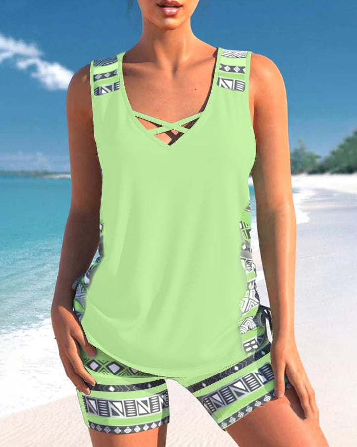 Geometric Print Tankinis with V-Neck
